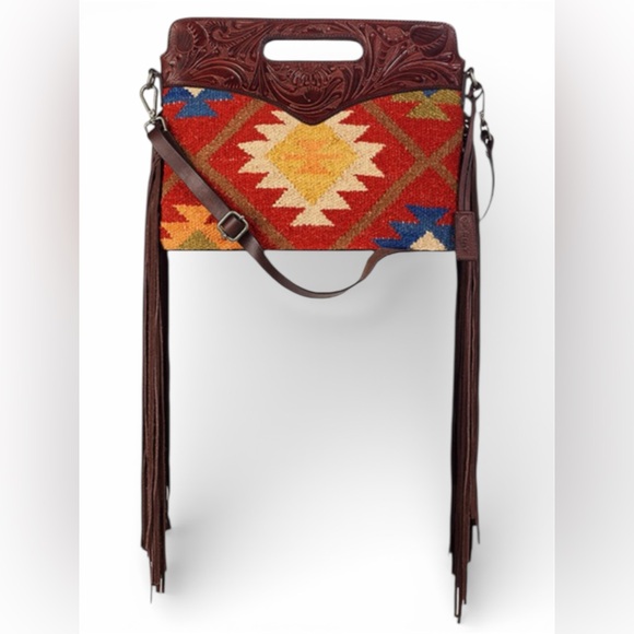 ARIAT Brynlee Conceal Carry Multicolor Aztec Handbag Shoulder Bag retail $180 - Picture 7 of 12